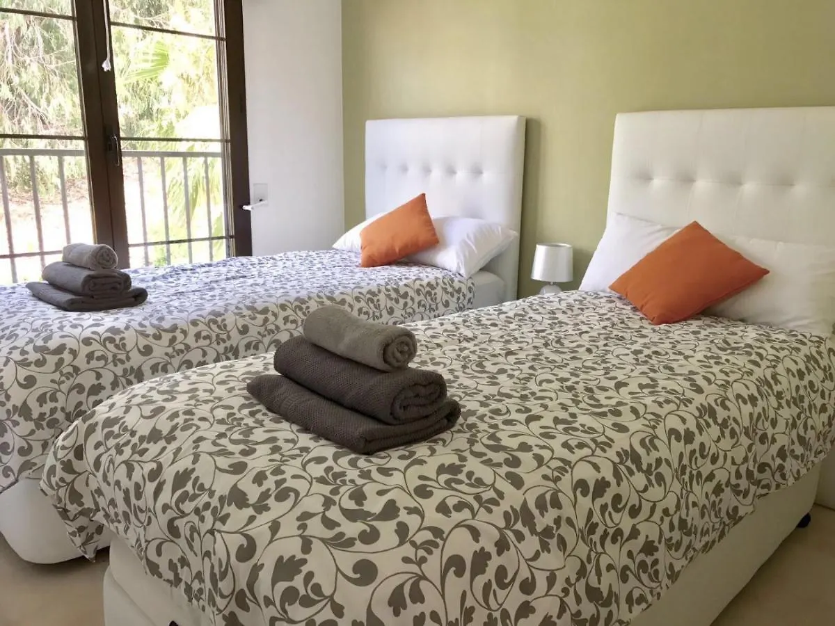 Penthouse Los Arqueros Golf Benahavis